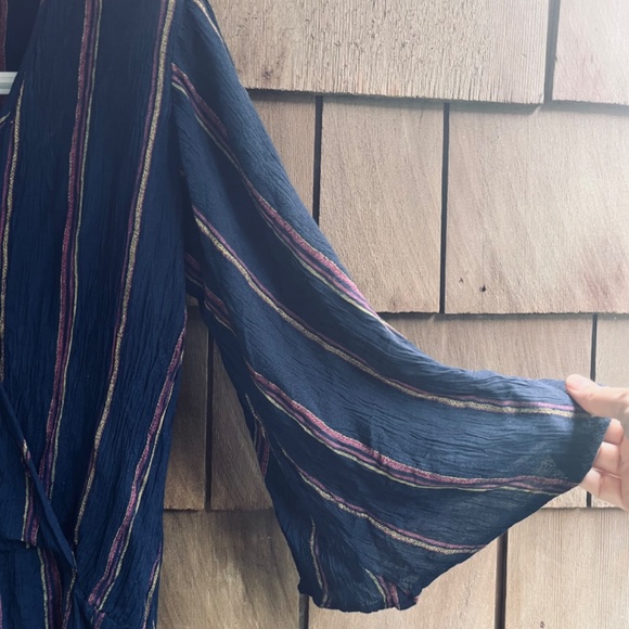 Elan 3/4 Sleeve Faux Wrap Surplice Stripe Pink Romper In Blue Viscose  Size L - Picture 8 of 16